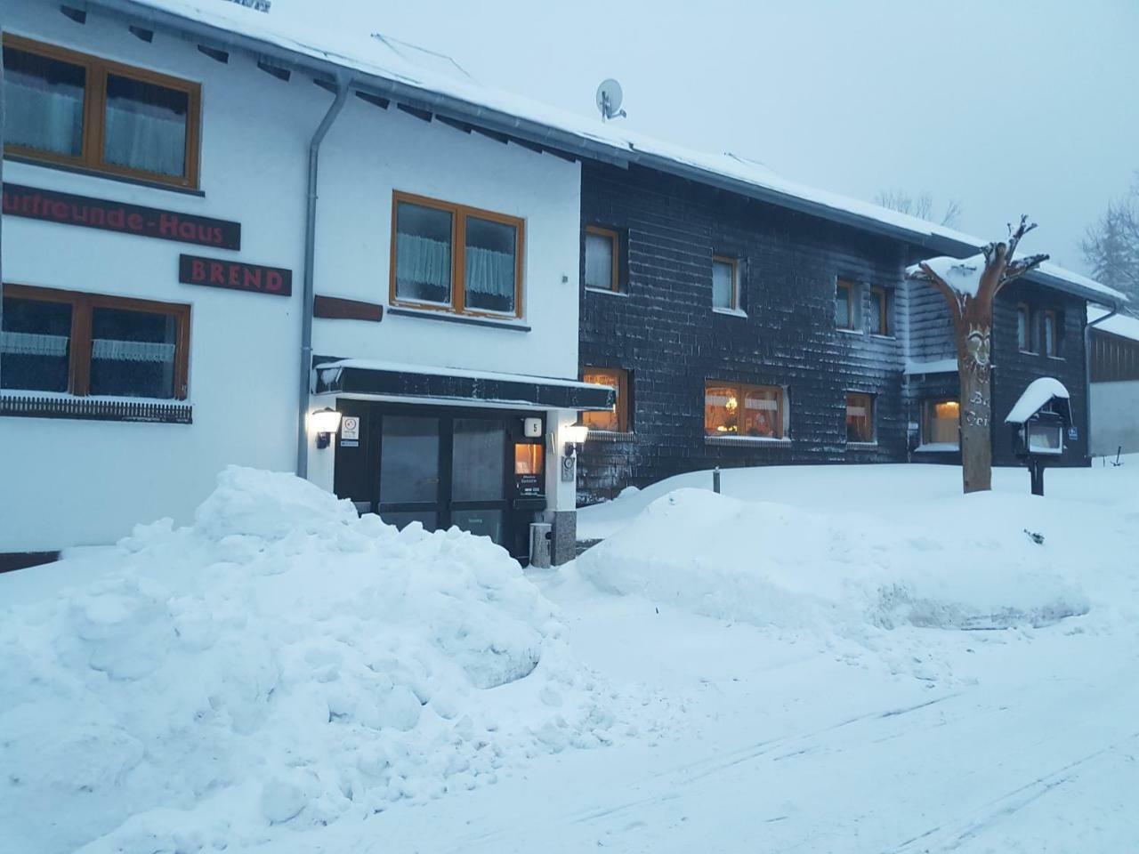 Отель Naturfreundehaus-Brend Фуртванген Экстерьер фото